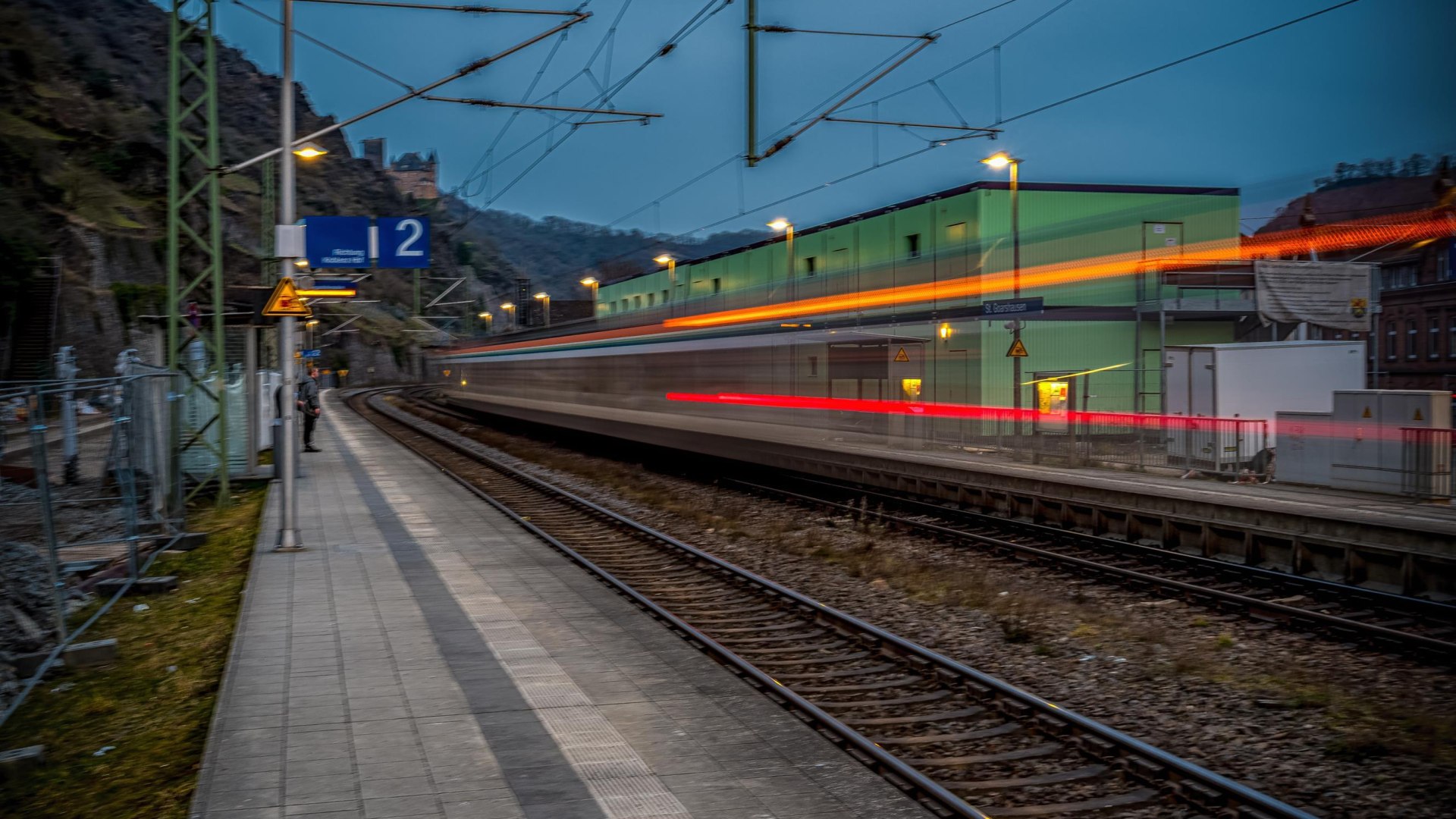 Bahnhof | &copy; Klaus Breitkreutz