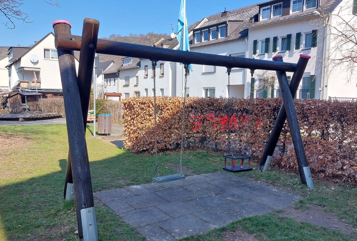 MB-OG-12-Bild-1 MB-OG-12-Bild-1